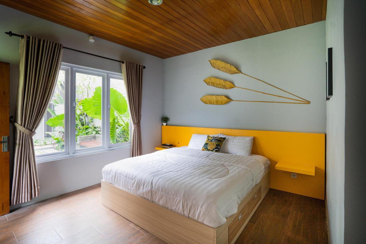 Casa De Odua Homestay Ngabean Bagian luar foto