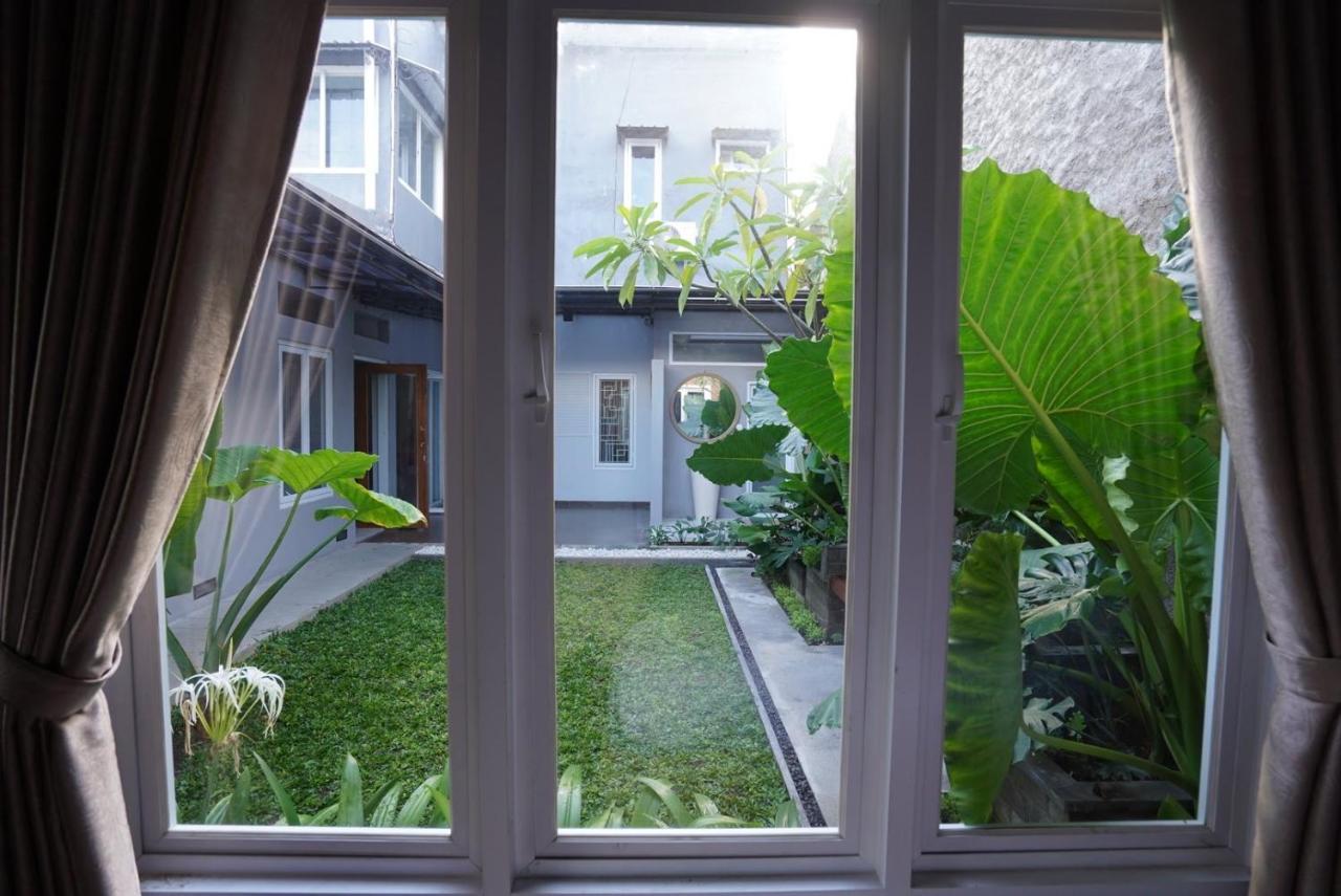 Casa De Odua Homestay Ngabean Bagian luar foto